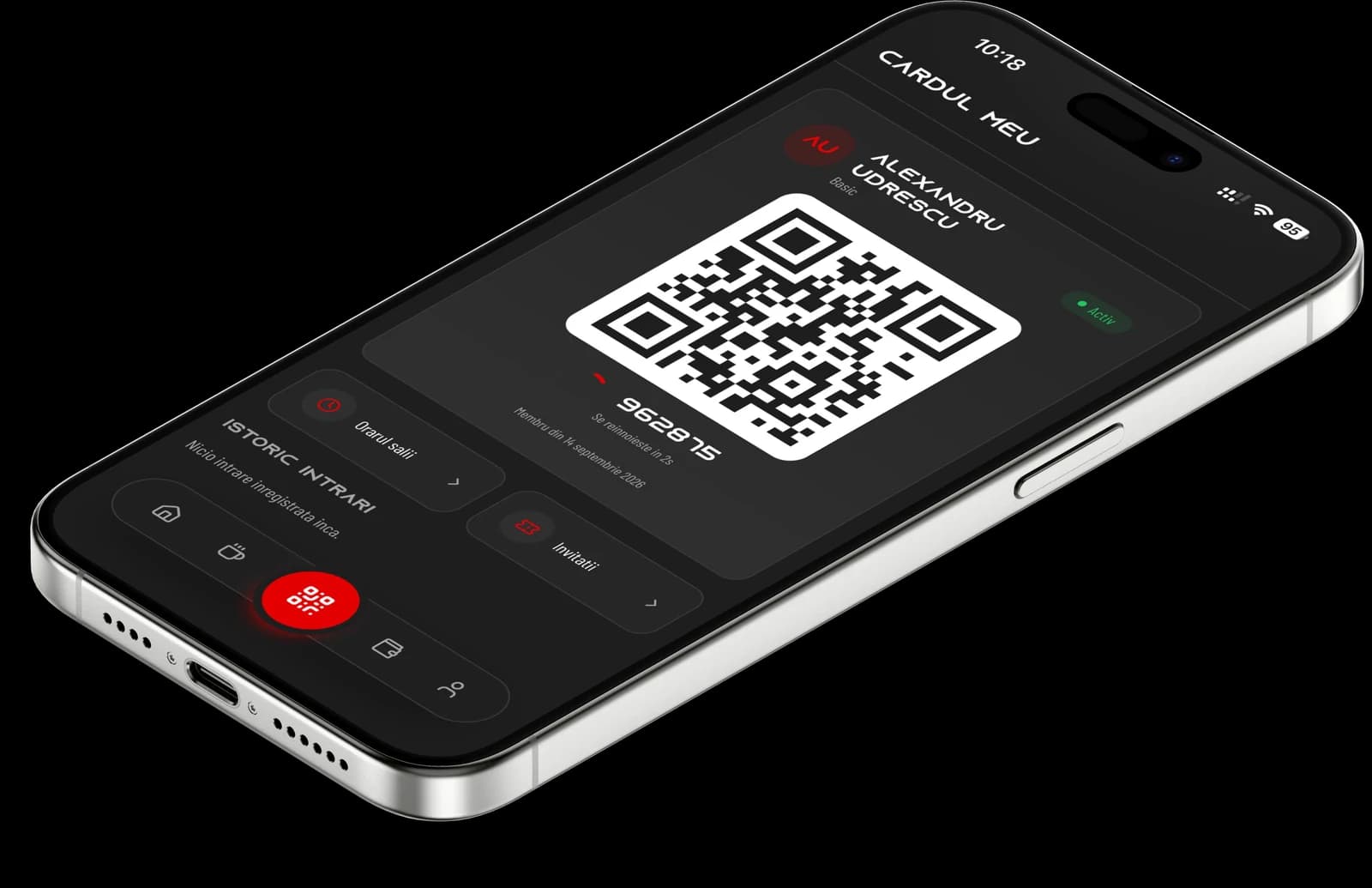 Ecranul Cardul meu cu codul QR de acces, pe un iPhone asezat pe masa